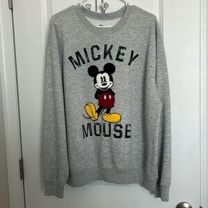 Disney women’s Mickey Mouse sweatshirt 2x